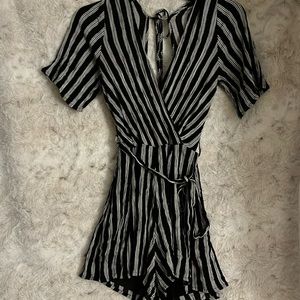 Trixxi romper